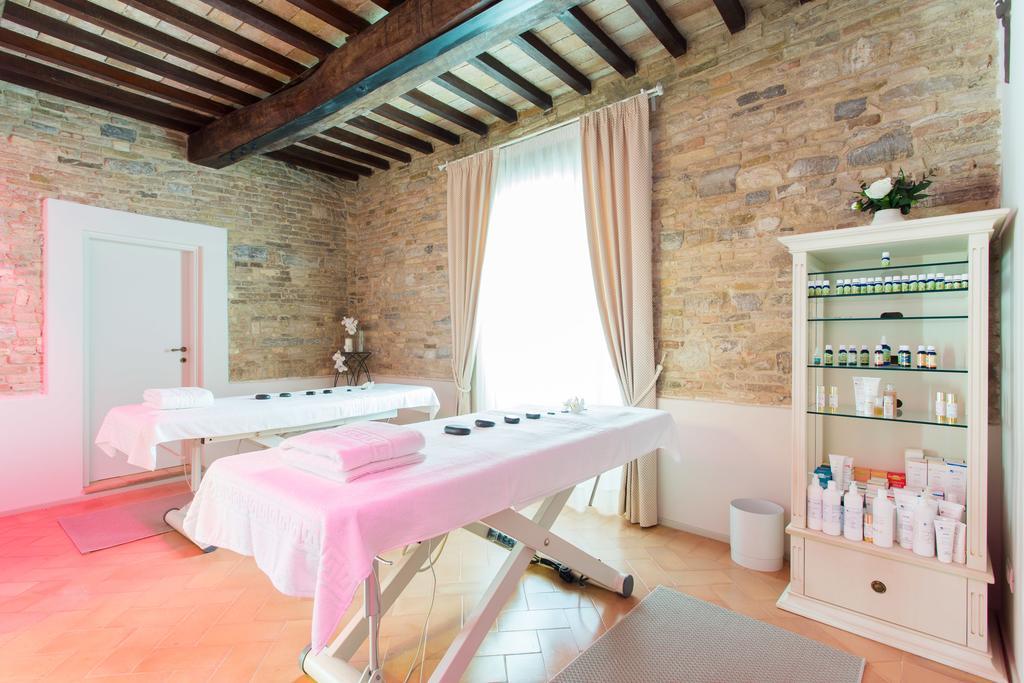 Palazzo Gentili Apartamento San Severino Marche Exterior foto