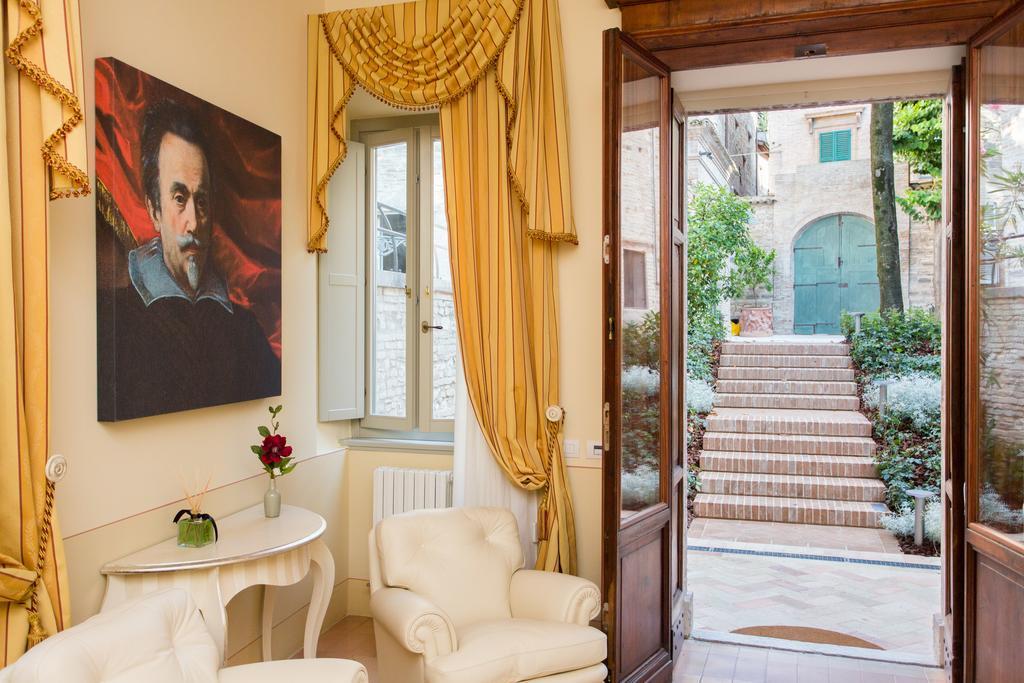 Palazzo Gentili Apartamento San Severino Marche Exterior foto