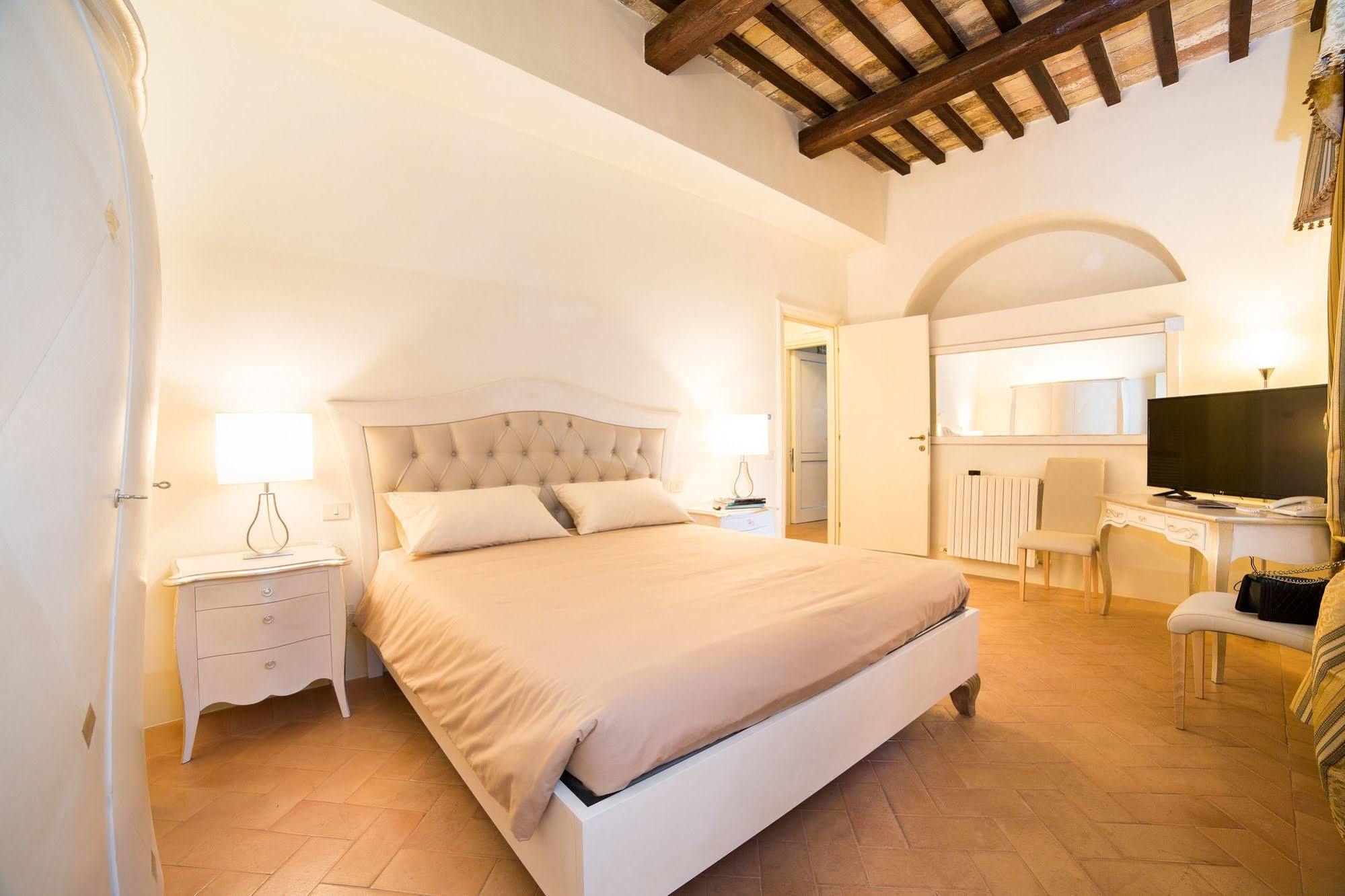 Palazzo Gentili Apartamento San Severino Marche Exterior foto
