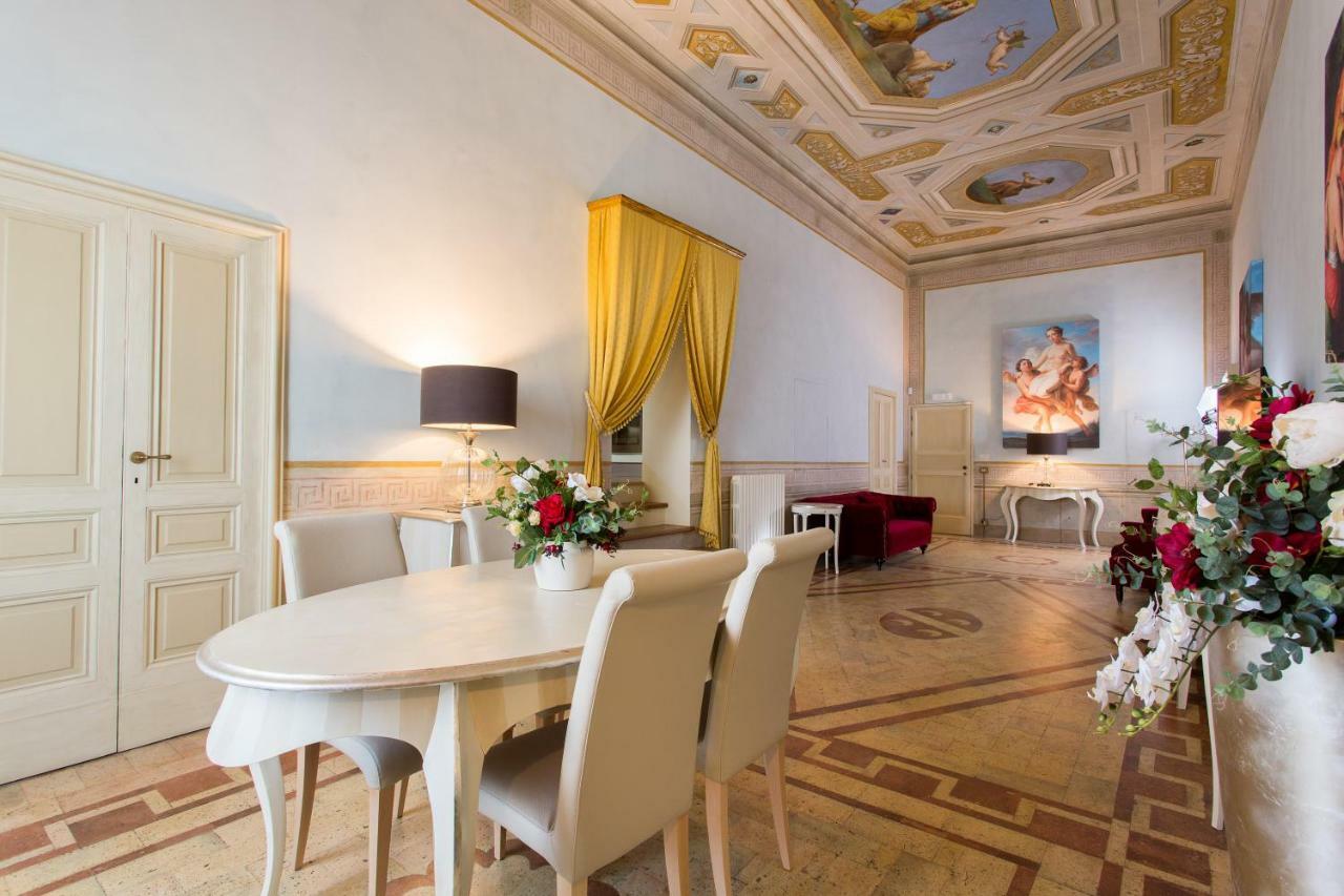 Palazzo Gentili Apartamento San Severino Marche Exterior foto